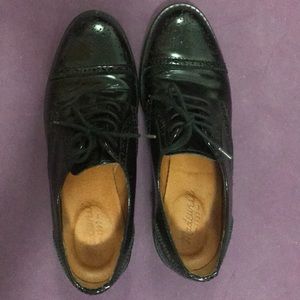 oxford leather shoes